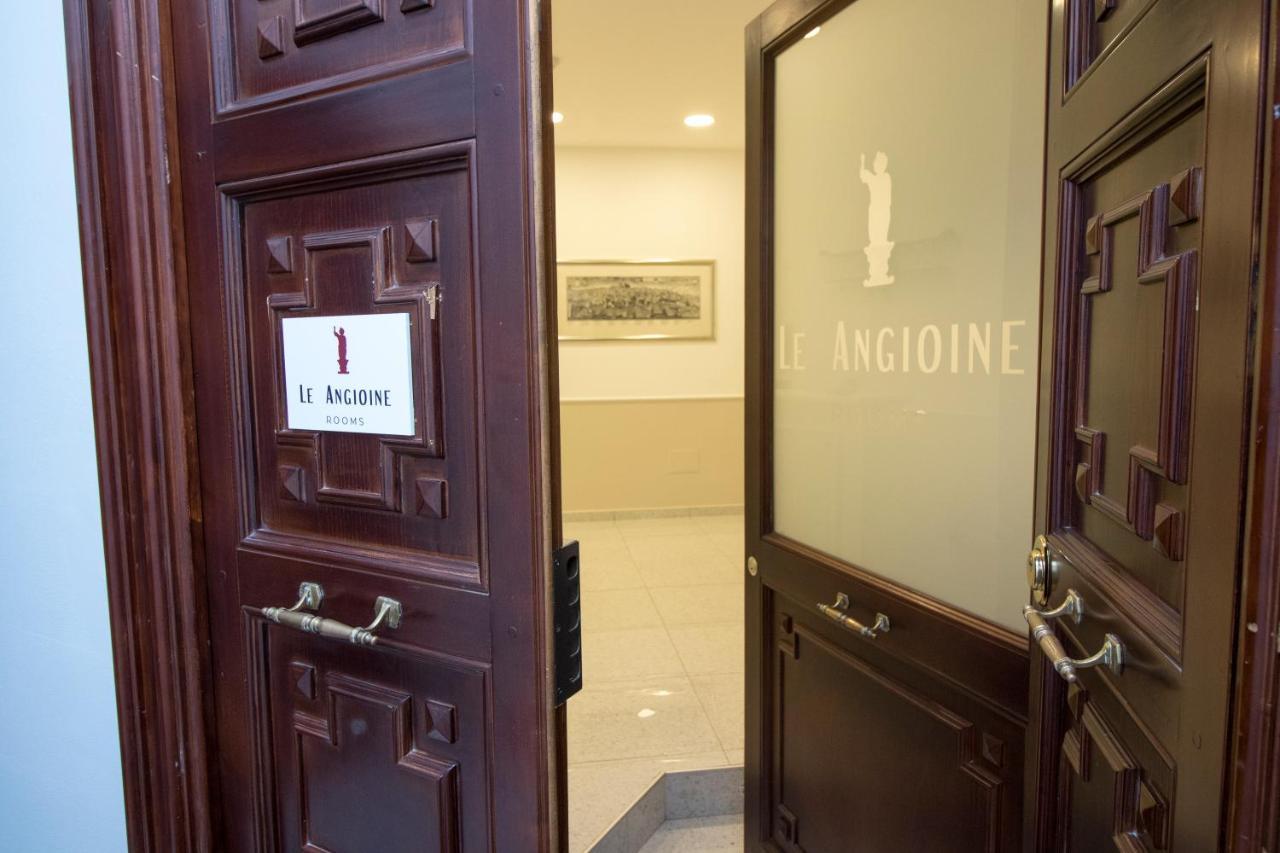 Bed & Breakfast Le Angioine Napels